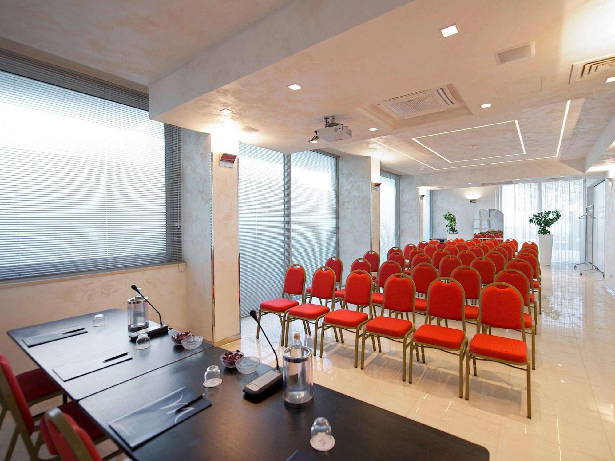 Mercure Hotel Rimini Artis מראה חיצוני תמונה