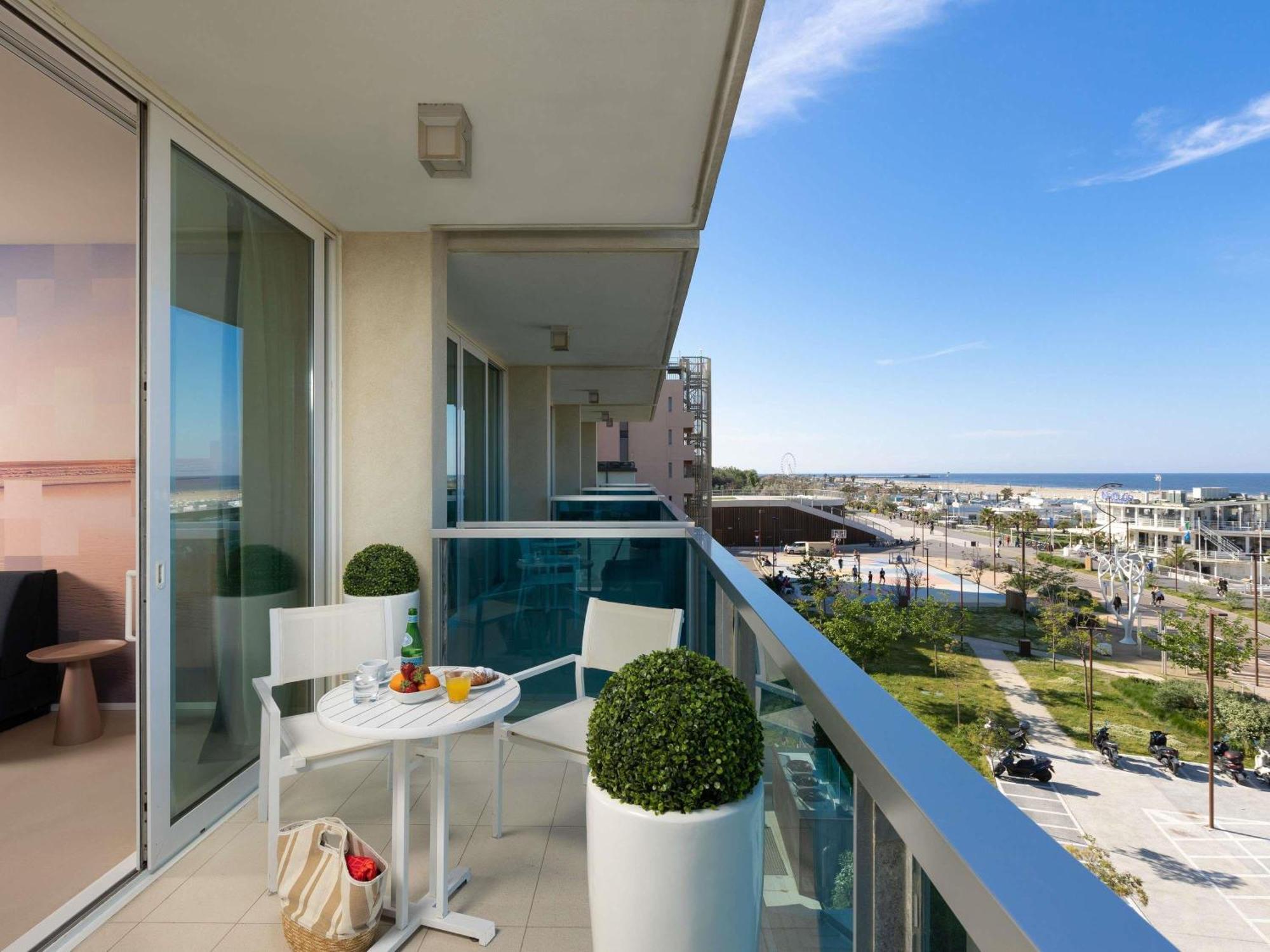 Mercure Hotel Rimini Artis מראה חיצוני תמונה